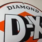Vintage D-X Diamond Porcelain Sign – Lubricating Motor Fuel Sign - Image 5