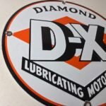 Vintage D-X Diamond Porcelain Sign – Lubricating Motor Fuel Sign - Image 6