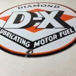 Vintage D-X Diamond Porcelain Sign – Lubricating Motor Fuel Sign - Image 10