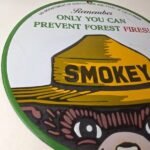 Vintage Forest Service Gas Pump Sign – Smokey the Bear Porcelain Sign - Image 6