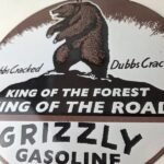 Vintage Grizzly Porcelain Sign – Automotive Gasoline Pump Sign - Image 4