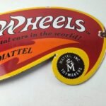 Vintage Hot Wheels Porcelain Sign – American Die Cast Cars Gas Pump Sign - Image 4