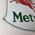 Vintage Mobil Metro Sign – Porcelain Metro Gasoline Pegasus Gas Pump Sign - Image 12