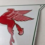 Vintage Mobil Metro Sign – Porcelain Metro Gasoline Pegasus Gas Pump Sign - Image 13