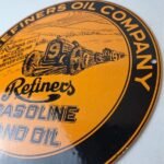 Vintage Refiners Porcelain Sign – Motor Oil Company Service Station Pump Sign - Image 13