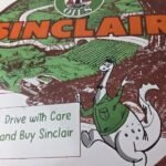 Vintage Sinclair Gasoline Sign – Dino Gas Service Oil Pump Porcelain Sign - Image 4