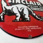 Vintage Sinclair Gasoline Sign – Motor Oils For Cars Gas Pump Porcelain Sign - Image 11