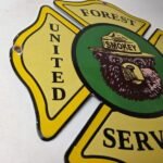 Vintage United States Forest Service Sign – Smokey Bear Porcelain Gas Pump Sign - Image 6