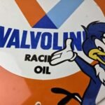 Vintage Valvoline Motor Oil Sign – Gas Pump Station Porcelain Ad Sign - Image 4