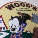 Vintage Wood's Farm Equipment Sign – Felix the Cat Gas Auto Pump Porcelain Sign - Image 5